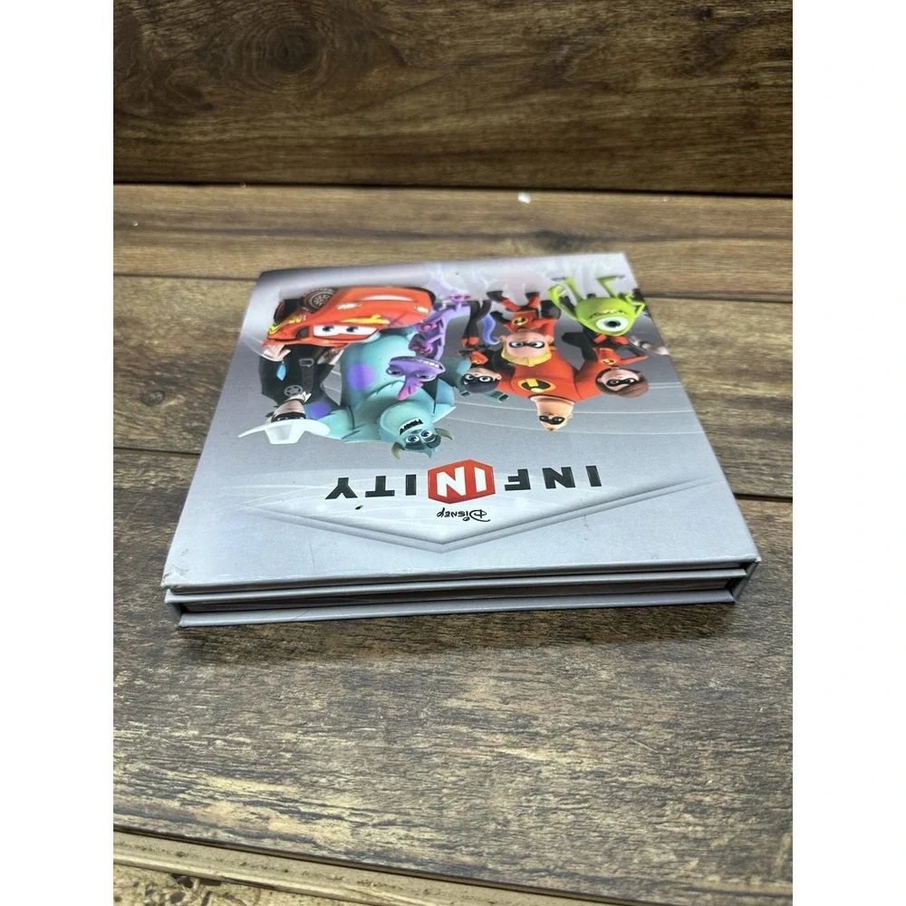 Disney Infinity Power Disc Binder. As Is